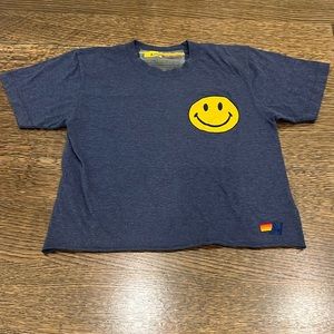 Women’s aviator nation t shirt. 🤗 size small. Perfect condition never worn.